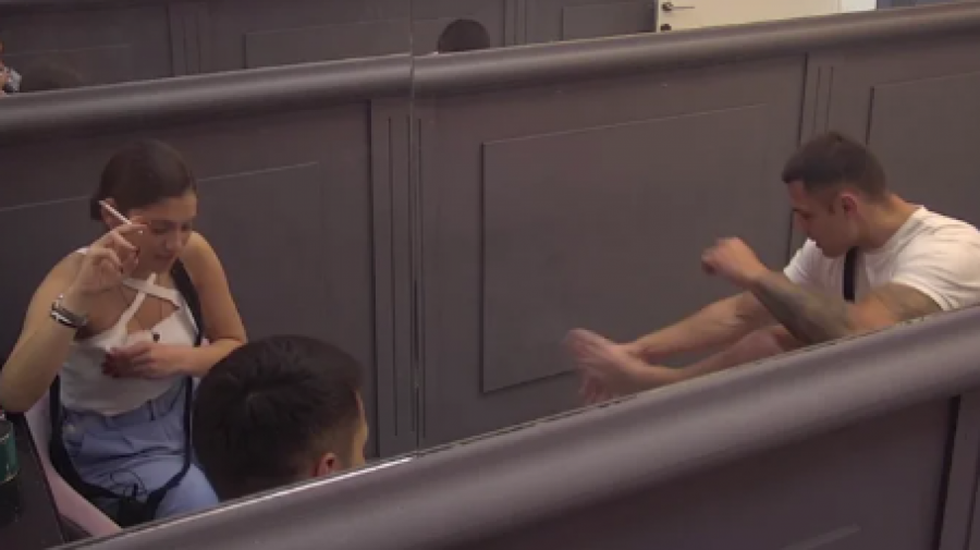 MILICA ŽELI DA ZADRŽI MARKO PO SVAKU CENU Veselinovićeva prebacuje Markoviću što i dalje spava pored Maje