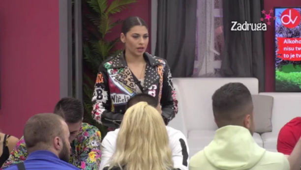 MILICA RAZVEZALA JEZIK Veselinovićeva žestoko oplela po Maji Marinković