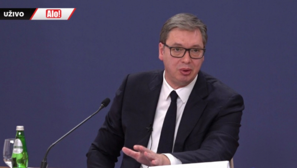 PREDSEDNIK VUČIĆ O PREREGISTRACIJI VOZILA NA KIM: Srbima predstoji teško vreme!