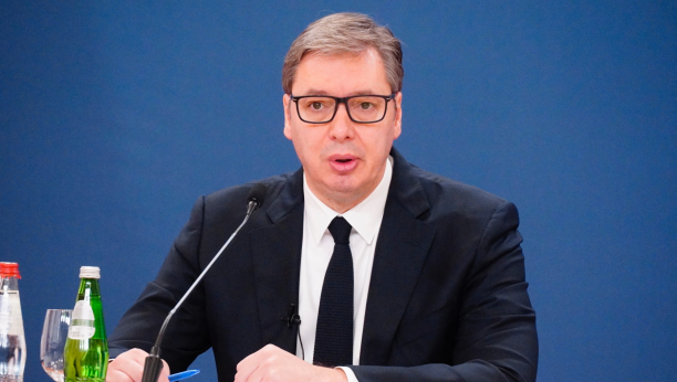 VUČIĆ SE OBRAĆA NACIJI Predsednik večeras tačno u 21 čas