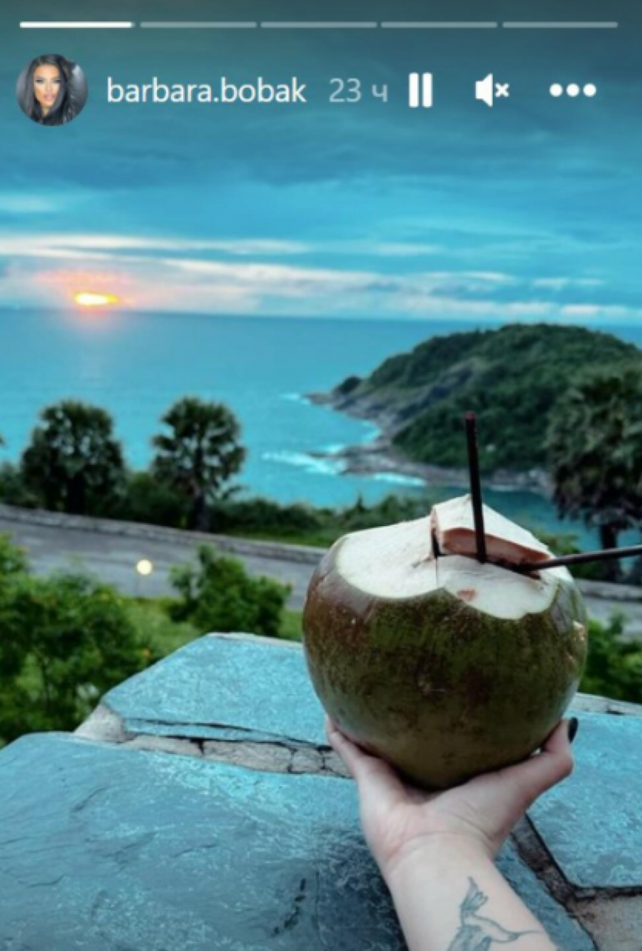 POKAZALA BRUTALNU LINIJU Barbara Bobak pozirala u bikiniju, komentari samo pljušte (FOTO)