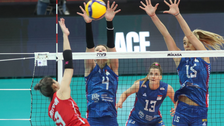 SRBIJA JE U POLUFINALU SVETSKOG PRVENSTVA Fenomenalne odbojkašice posle utakmice za infarkt srušile Poljsku i zakazale sudar sa olimpijskim šampionom