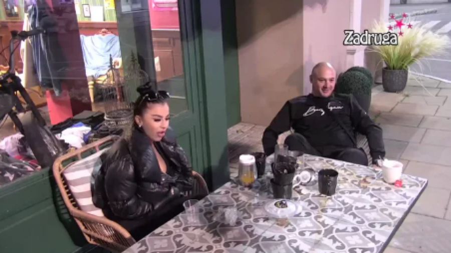 BORI SANTANI SAM LUPAO ŠAMARE Bojan Simić se poverio zadrugarkama, pa otkrio čime se bavi i koliko troši novca