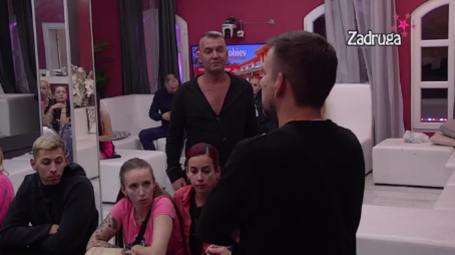 TI SI INDIJANAC SA DORĆOLA Mikica Bojanić više nije hteo da ćuti Urošu Ćertiću na prozivke