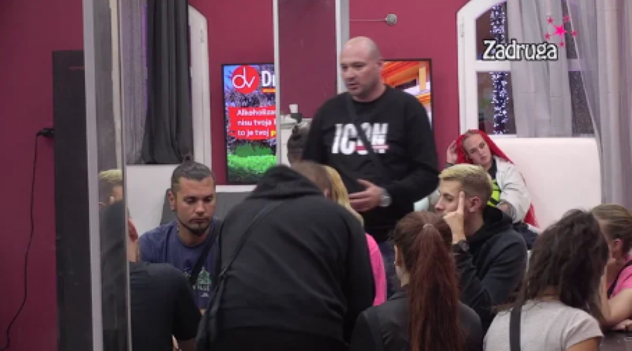 BOJAN IZNEO NEVEROVATNE TVRDNJE Umešala se i Zorica Marković, te imala da kaže samo jedno o Ivani i njemu