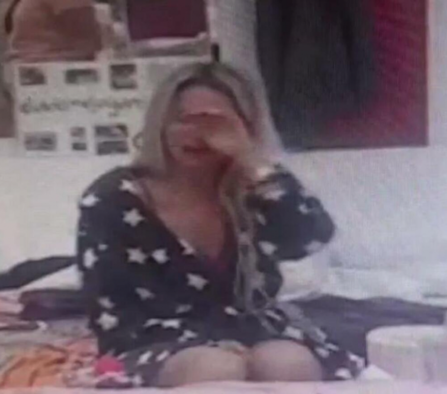 OVO NIKO NIJE OČEKIVAO Nakon skandalozne vrele akcije Aleks i Filipa Cara, Dejanova majka se odlučila na ovaj šok potez (FOTO)