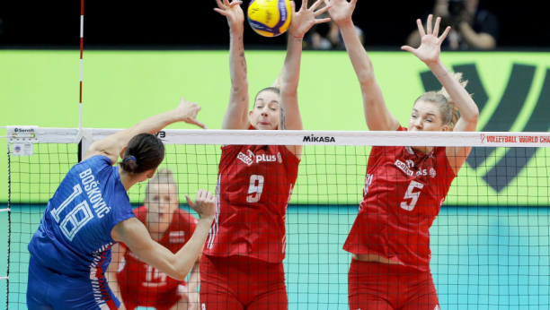 SRBIJA JE U POLUFINALU SVETSKOG PRVENSTVA Fenomenalne odbojkašice posle utakmice za infarkt srušile Poljsku i zakazale sudar sa olimpijskim šampionom