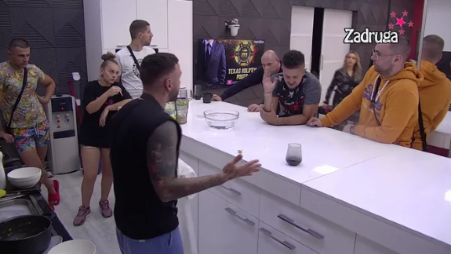 NE POŠTUJEŠ ME Ša nastavio žestoku raspravu sa Bilalom, pa mu poručio samo jedno (FOTO)