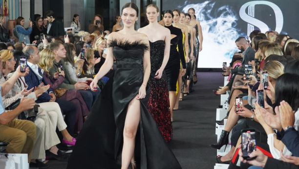 Veče za pamćenje u Beogradu na vodi: Stefan Djokovic održao reviju u prepunoj Galeriji