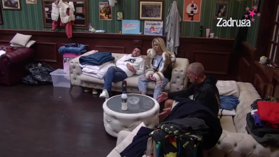 ČOVEK JE PI*AO PO TEBI Lepi Mića očitao lekciju Aleksandri Nikolić zbog ponašanja