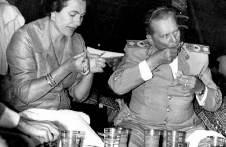 OTKRIVENA NAJČUDNIJA TITOVA NAVIKA! Telohranitelj otkrio šta je Broz nosio u novčaniku!