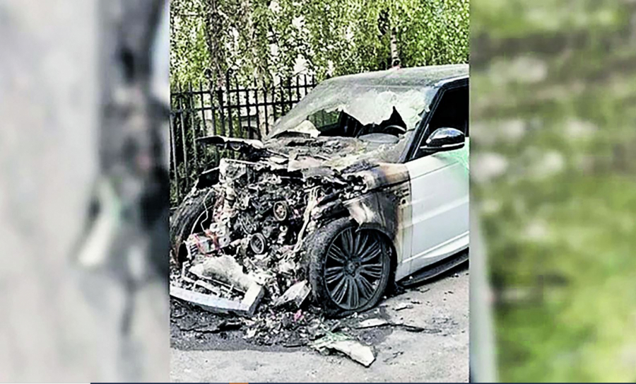 KOVAČU PRETI ROBIJA OD ČETIRI GODINE Ludi Džoni naredio da se zapali auto fudbalerove žene?