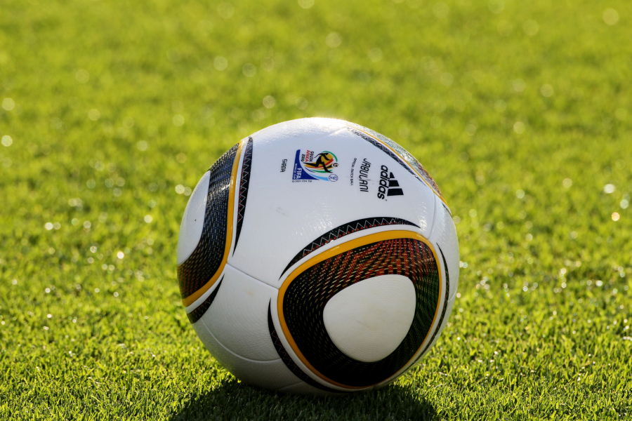 DA LI SE SEĆATE NAJGORE MUNDIJALSKE LOPTE SVIH VREMENA? Na nju su kukali trener i igrači, imala je svoju volju, a opleo je i veliki Maradona