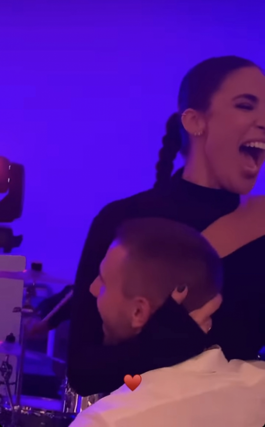 ĐETIĆ JE KITIO EVRIMA Dunja Jovanić pokazala dečka, pa mu zapevala na uvo (FOTO)