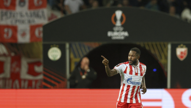 PRVOTIMAC ZVEZDE MORA NA SUD Kanga mora da dokazuje nevinost, a razlog je prilično čudan