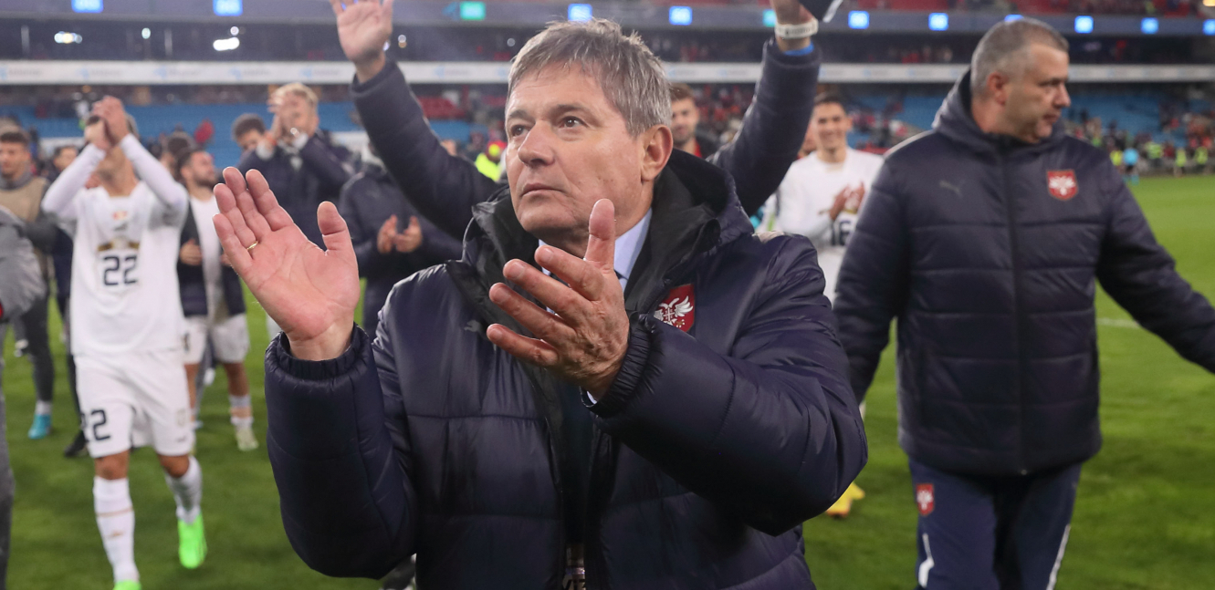 HVALA, SELEKTORE Čestitka od srca za 15. rođendan - Piksi: Napred, Alo!