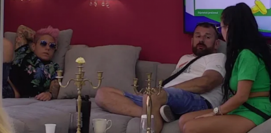 NI NE SLUTE ŠTA IM CIMERI SPREMAJU Zadrugari skovali pakleni plan da rastave Milicu i Aleks, a ona je najveće iznenađenje