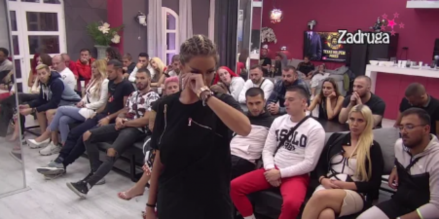 OGLASILA SE MAJKA ALEKSANDRE Slovenka Lunis rekla u kakvom je Aleks stanju nakon operacije, ali i otkrila da je stavila nove implante