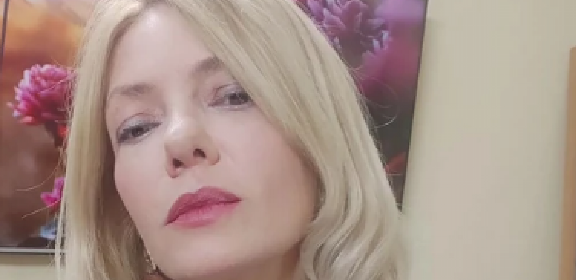 SVE ŠTO JE NA SILU, NIJE DOBRO Naša glumica rodila ćerku u petoj deceniji