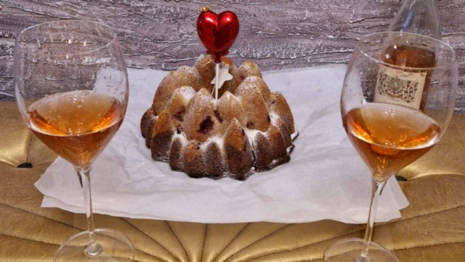 Pevačica Nevena Nensi uživa sa verenikom