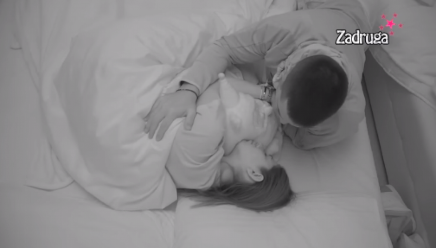 BESNA KAO RIS Oglasila se majka Milice Veselinović nakon što je zadrugarka završila u krevetu sa Markom Markovićem