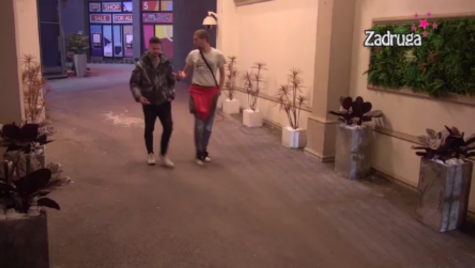 SVE SU GA JURILE SINOĆ Bilal se poverio Rodniju da su ga bivše tražile, Maja ovo ne sme da zna