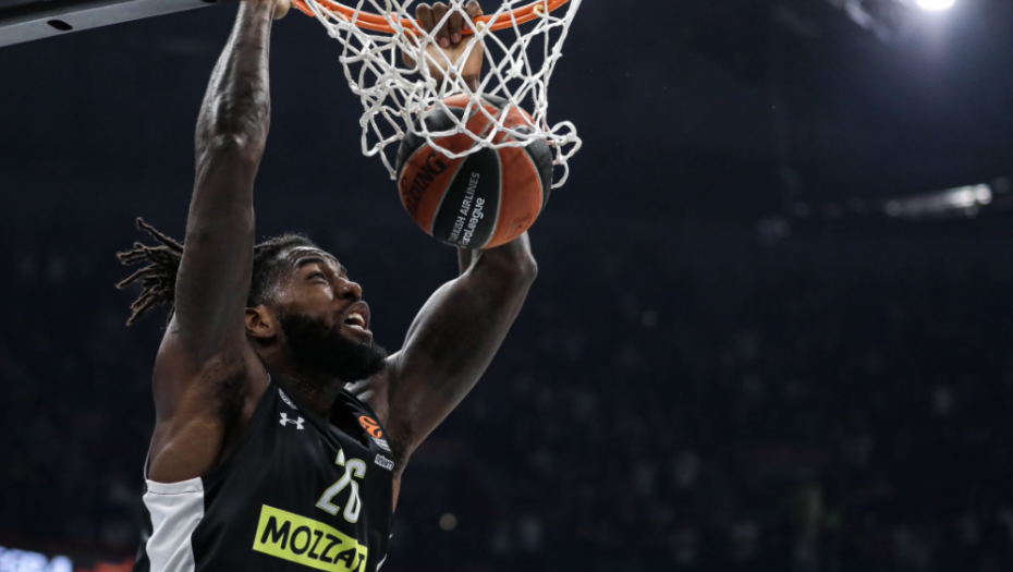 NEKI NOVI PARTIZAN Crno-beli zaboravili tragičan poraz od Milana, "zgazili" Virtus u krcatoj "Areni",  prekinuli loš niz i upisali prvu pobedu u Evroligi