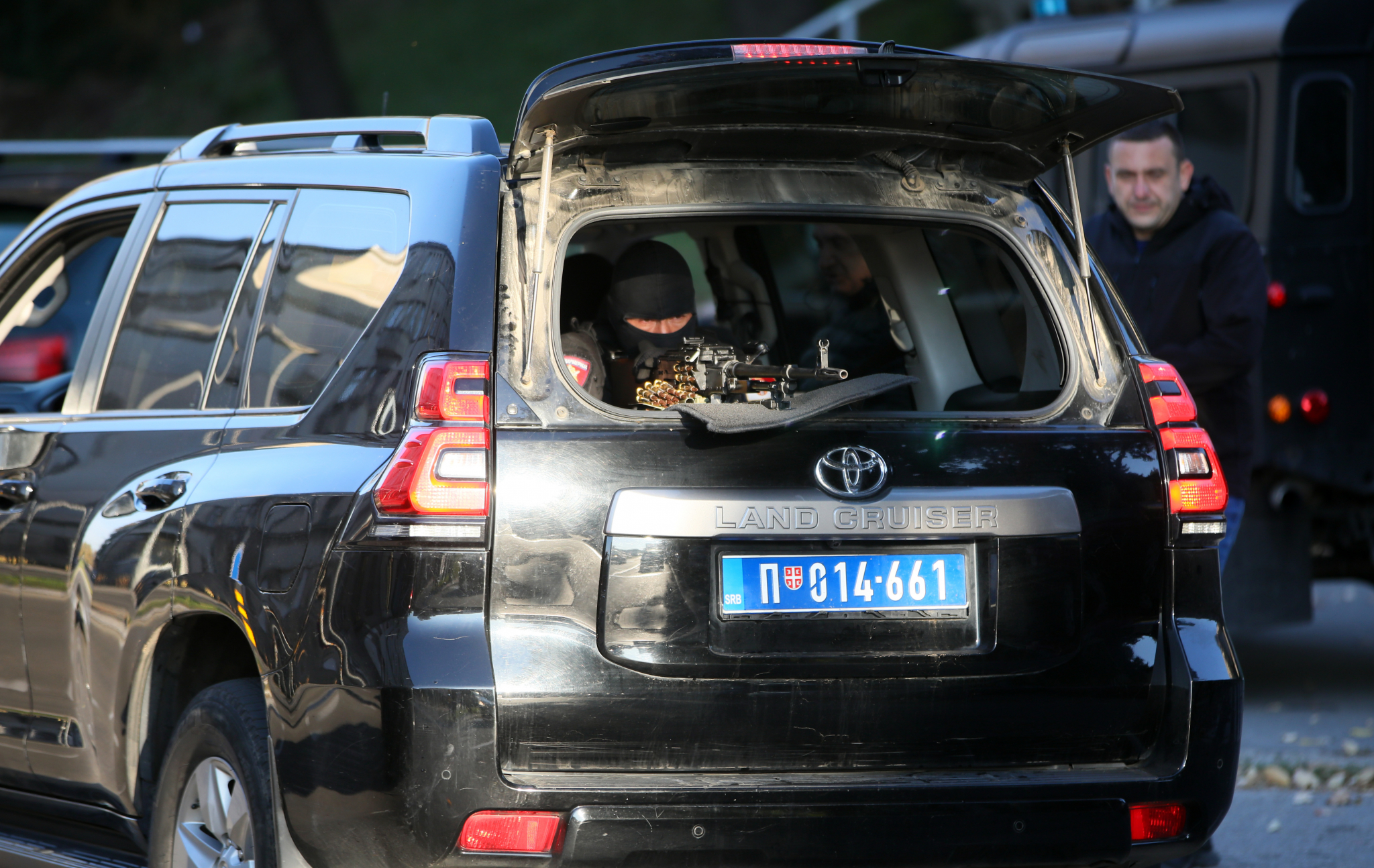 ČETVORICA VELJINIH LJUDI NA SLOBODI Neočekivana odluka Specijalnog suda u Beogradu obradovala pripadnike klana Belivuk-Miljković