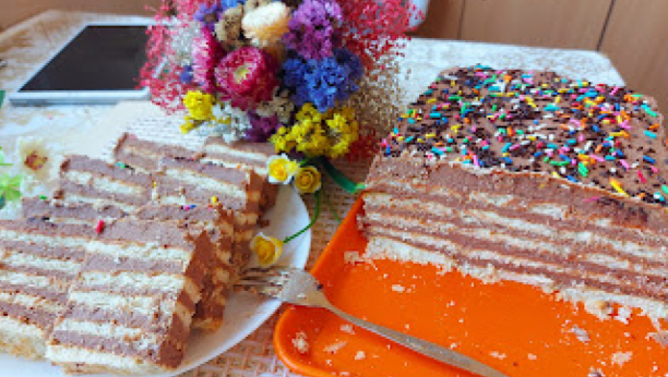 NEODOLJIVA POSLASTICA, KOJA SE BRZO SPREMA Keks torta, slatkiš našeg detinjstva