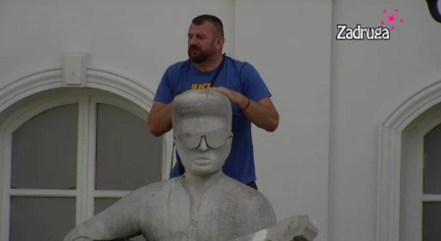 OGLASILA SE SUPRUGA MILJANA VRAČEVIĆA Nakon sinoćnjeg incidenta sa Ivanom Marinkovićem, ona je imala da poruči samo ovo