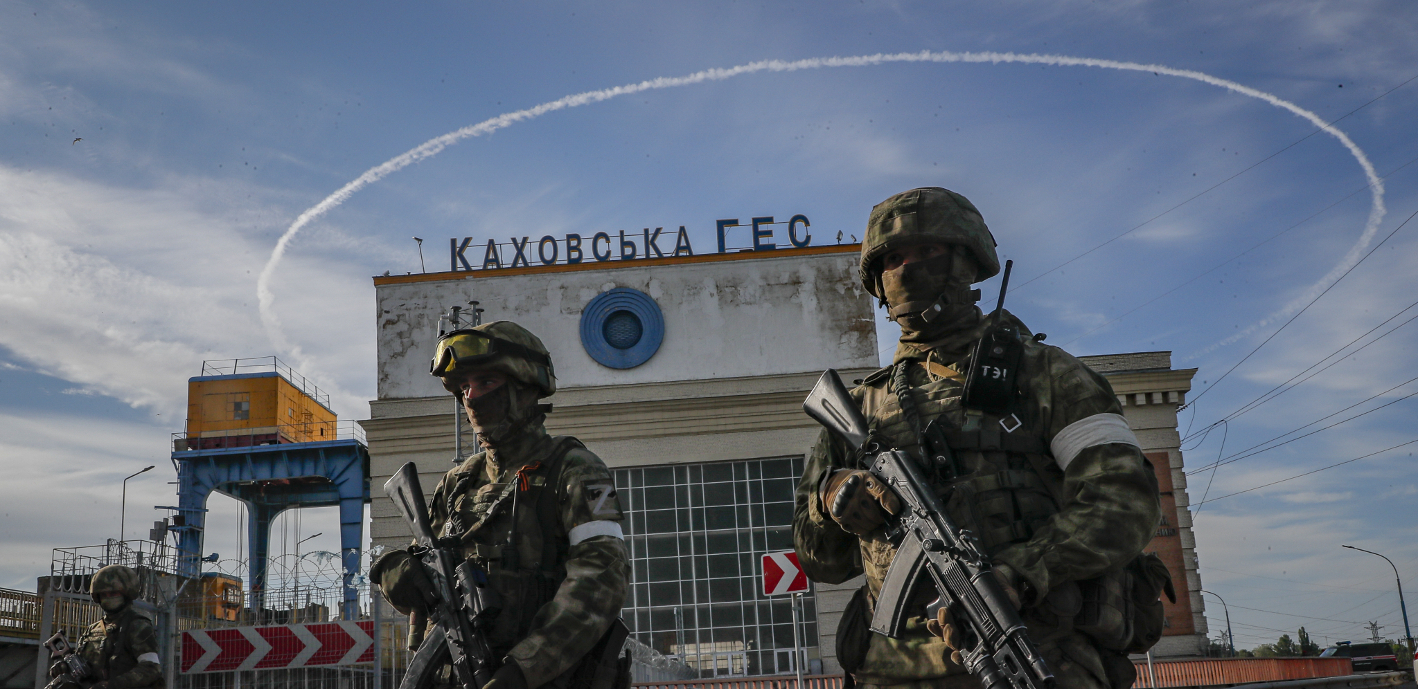 ČEKA SE RUŠENJE HIDROELEKTRANE „КAHOVKA”  Dok se zaraćene strane optužuju, ostale muči enigma: Kome bi to donelo korist?