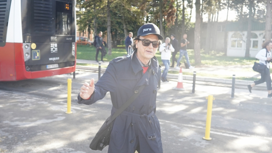 SVI SU OSTALU U ŠOKU Ovako je izgledalo venčanje Zdravka Čolića