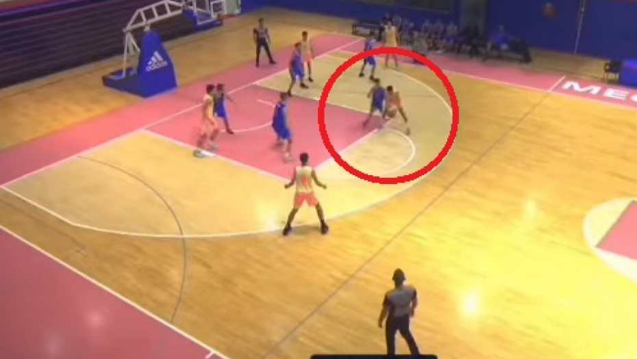 KAKAV OTAC - TAKAV SIN Vuk Danilović je čudo, o njegovoj magiji priča svet košarke (VIDEO)