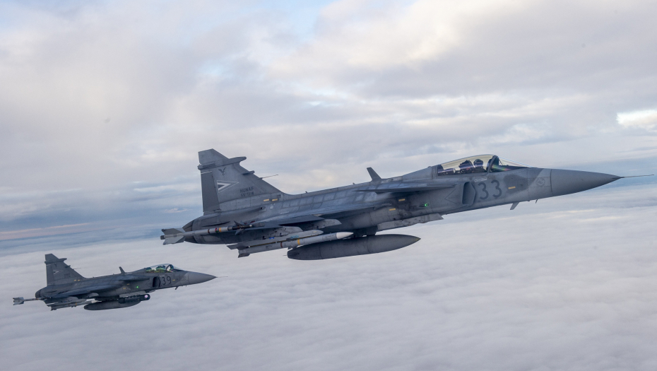 IZRAEL PODIŽE 48 LOVACA F-35 I F-15! Počinje UDAR na Iran