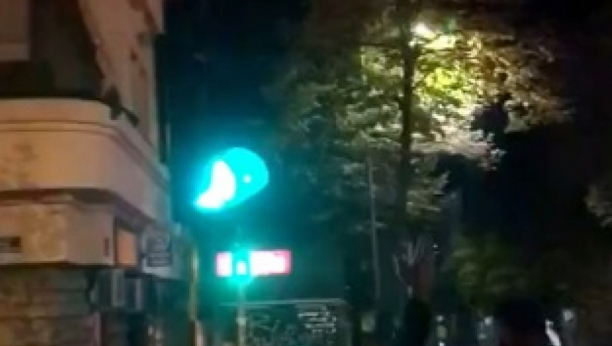 POHVALILI SE Turci u Beogradu, u toku noći pevali Trabzonove pesme (VIDEO)