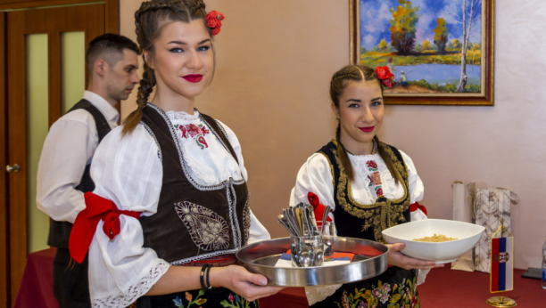 Subotica: Gradski odbor Srpske napredne stranke proslavio Svetu Petku (FOTO)