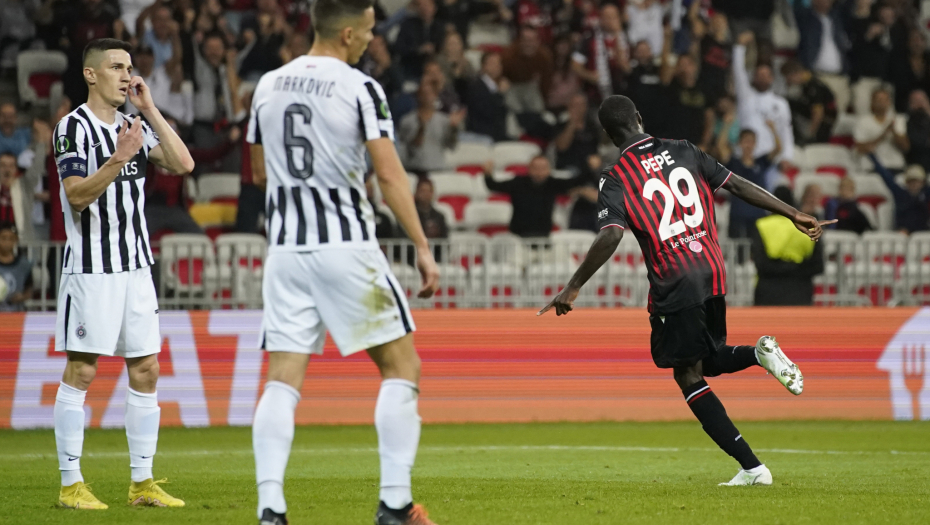 PARTIZAN NIJE ISKORISTIO PRVU MEČ LOPTU Greške u odbrani skupo koštale crno-bele, protiv Slovackog meč odluke