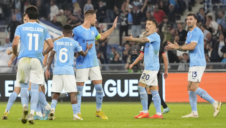 LACIO PROTUTNJAO KROZ SALERNO Imobile može sve sam, Fjorentine se ponovo okliznula