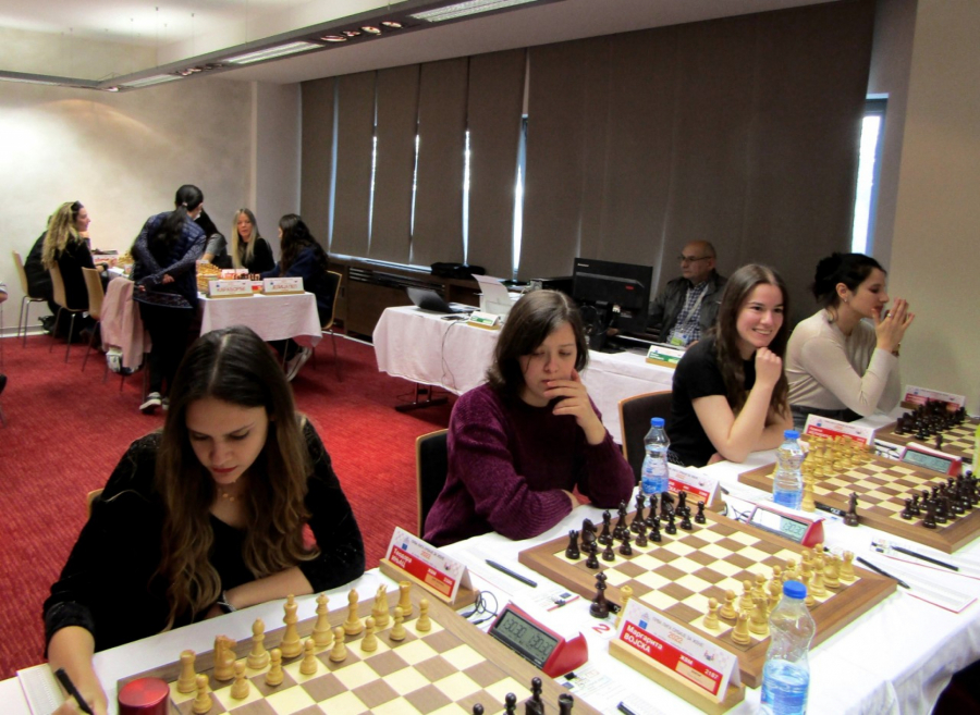 PRVA LIGA SRBIJE ZA ŽENE Rad nadmoćan u derbiju, Crvena zvezda preskočila Sirmium