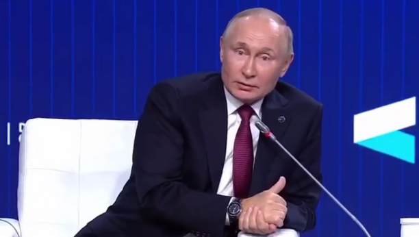 ZAPAD PONIŽEN DO KRAJA Putin ispričao vic o sankcijama Rusiji - Tata, zašto je hladno? (VIDEO)
