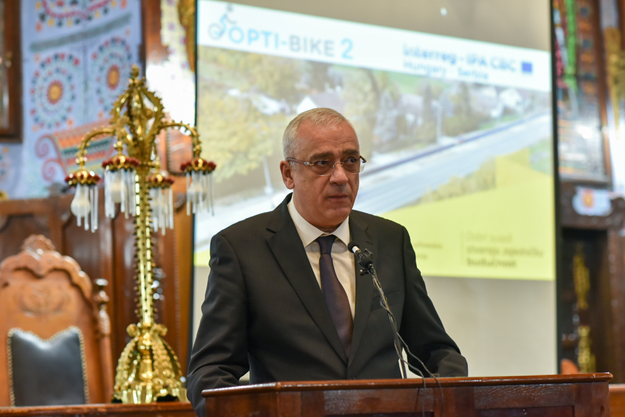 PROJKAT VREDAN VIŠE OD POLA MILIONA EVRA Obratio se gradonačelnik Bakić na završnoj konferenciji „Opti-bajk 2“ (FOTO)