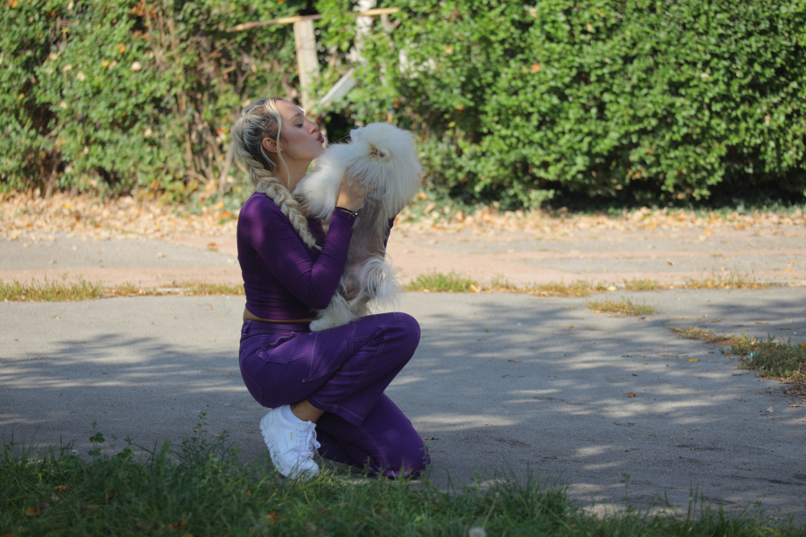 EKSKLUZIVNI PAPARACO Luna Đogani uživa u trudničkim danima, otkrivamo ko joj pravi društvo  (FOTO)