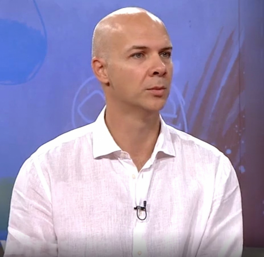 KREDIT, MINUS, ČEKOVI... Kako se zaduživati, koji način plaćanja nema kamatu, a šta je najskuplje