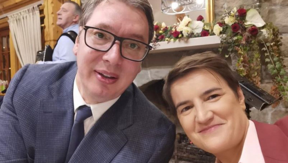 "SREĆNA ŠTO GA IMAM" Premijerka Ana Brnabić objavila dirljivu fotografiju sa predsednikom Vučićem (FOTO)