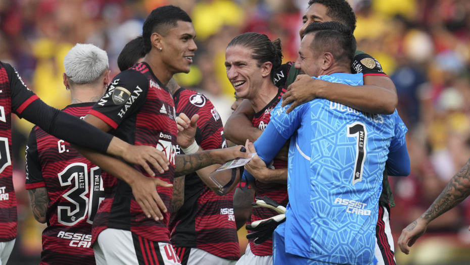 TUČA U BRAZILSKOM VELIKANU Trener udario svog igrača pa dobio momentalni otkaz