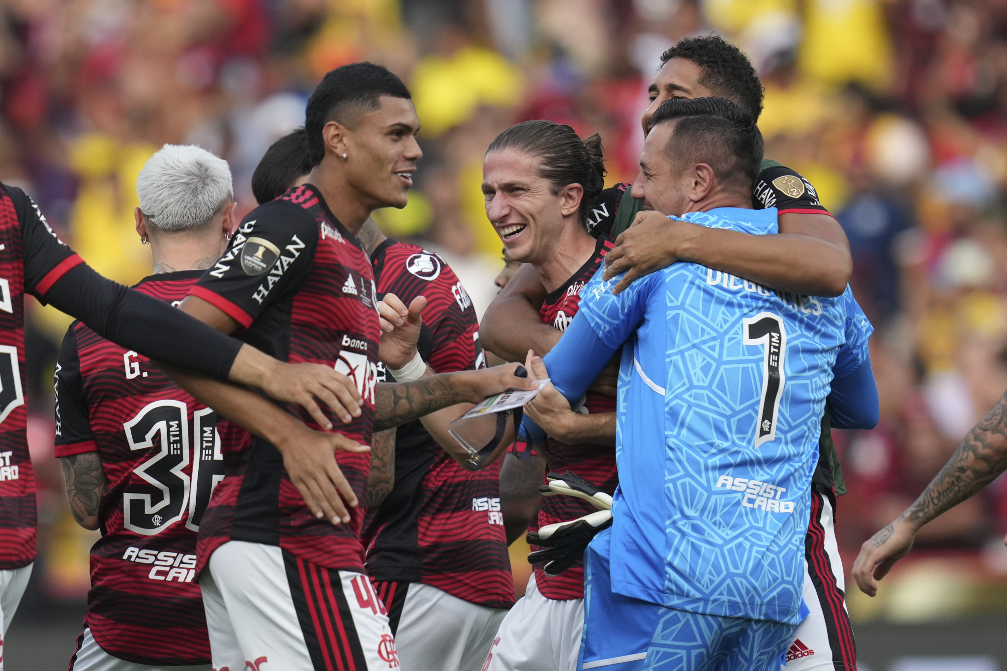 TROFEJ SE VRAĆA U RIO Flamengo je ponovo vladar Južne Amerike, Barbosa srušio Atletiko (VIDEO)