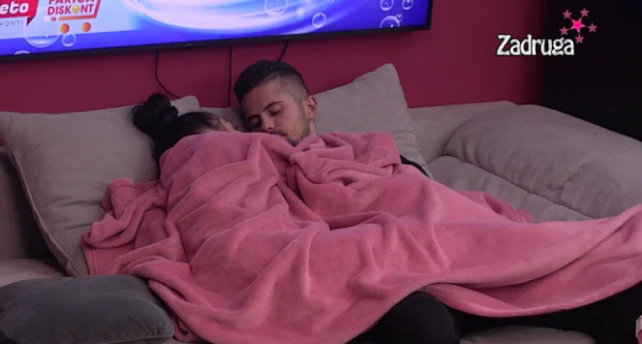 NEMAM JA PROBLEM DA ZAVRŠIM SA TOBOM Maja i Bilal se pomirili, a onda zamerili jedno drugom sve sto mogu