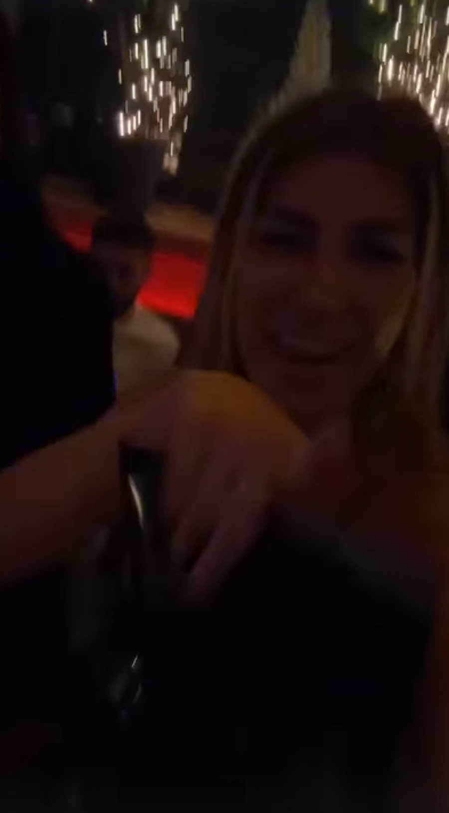 OPET PROVOCIRA Dalila Dragojević posvetila pesmu Filipu Caru? (FOTO/VIDEO)