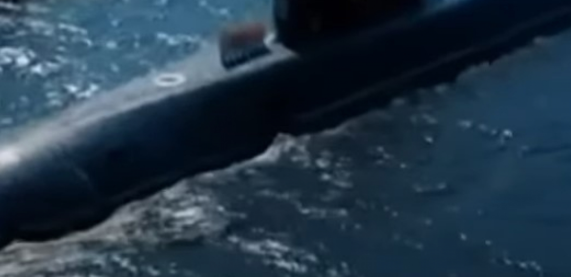 GENERALISIMUS SUVOROV ISPLOVLJAVA SLEDEĆEG MESECA Nova ruska nuklearna podmornica opremljena interkontinentalnim balističkim raketama "Bulava" (VIDEO)