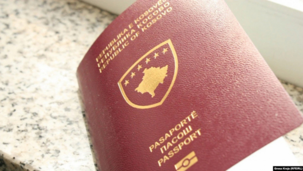Bežanija iz lažne države, niko pismen ne želi ovaj pasoš
